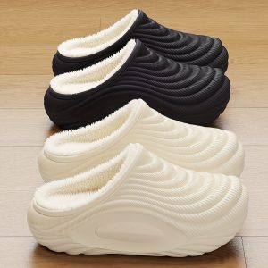 Women’s Cozy Winter Clogs – Warm Faux Fur Slippers